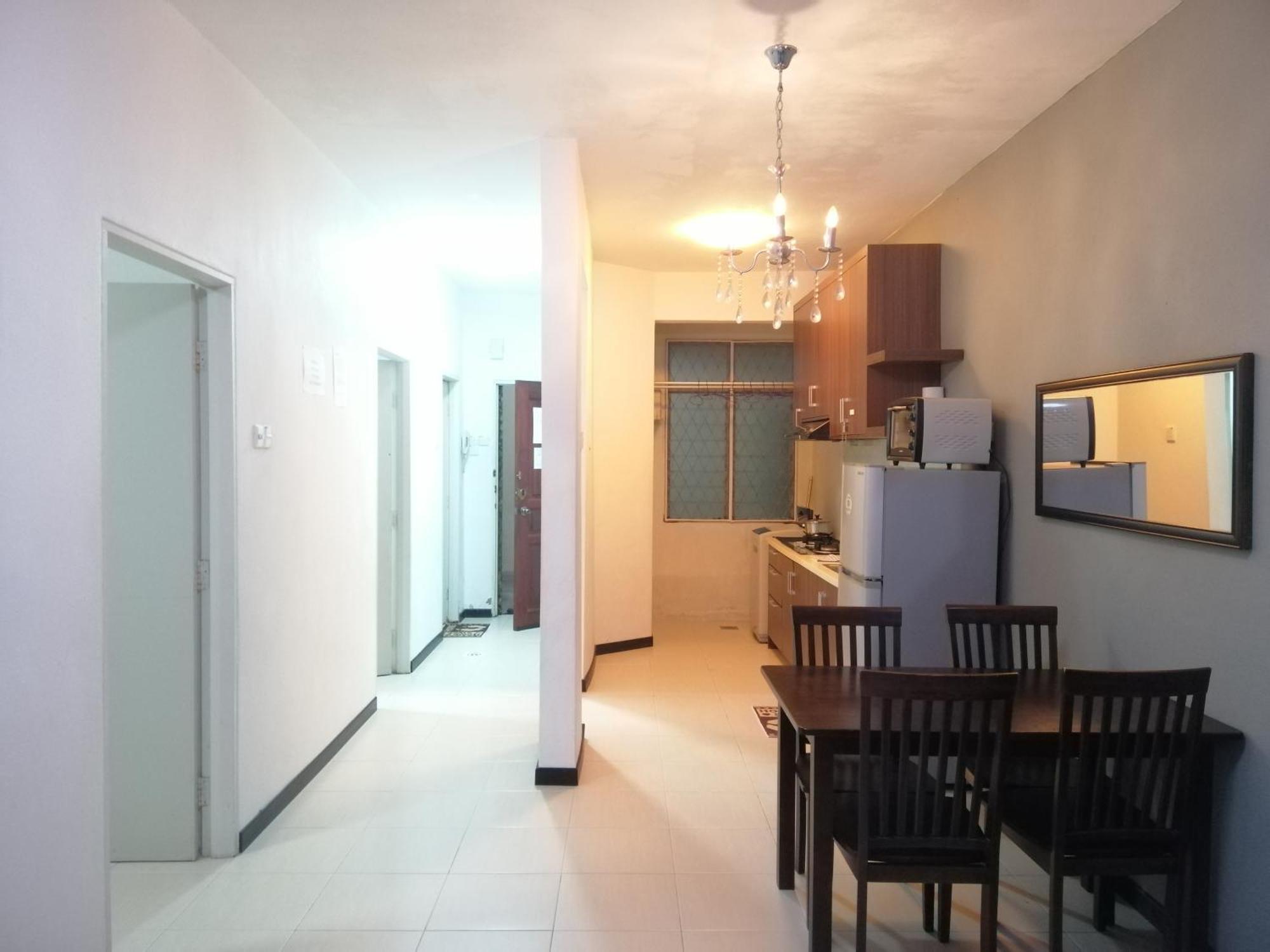My Cozy Nest - Near Beach バツーフェリンギビーチ エクステリア 写真