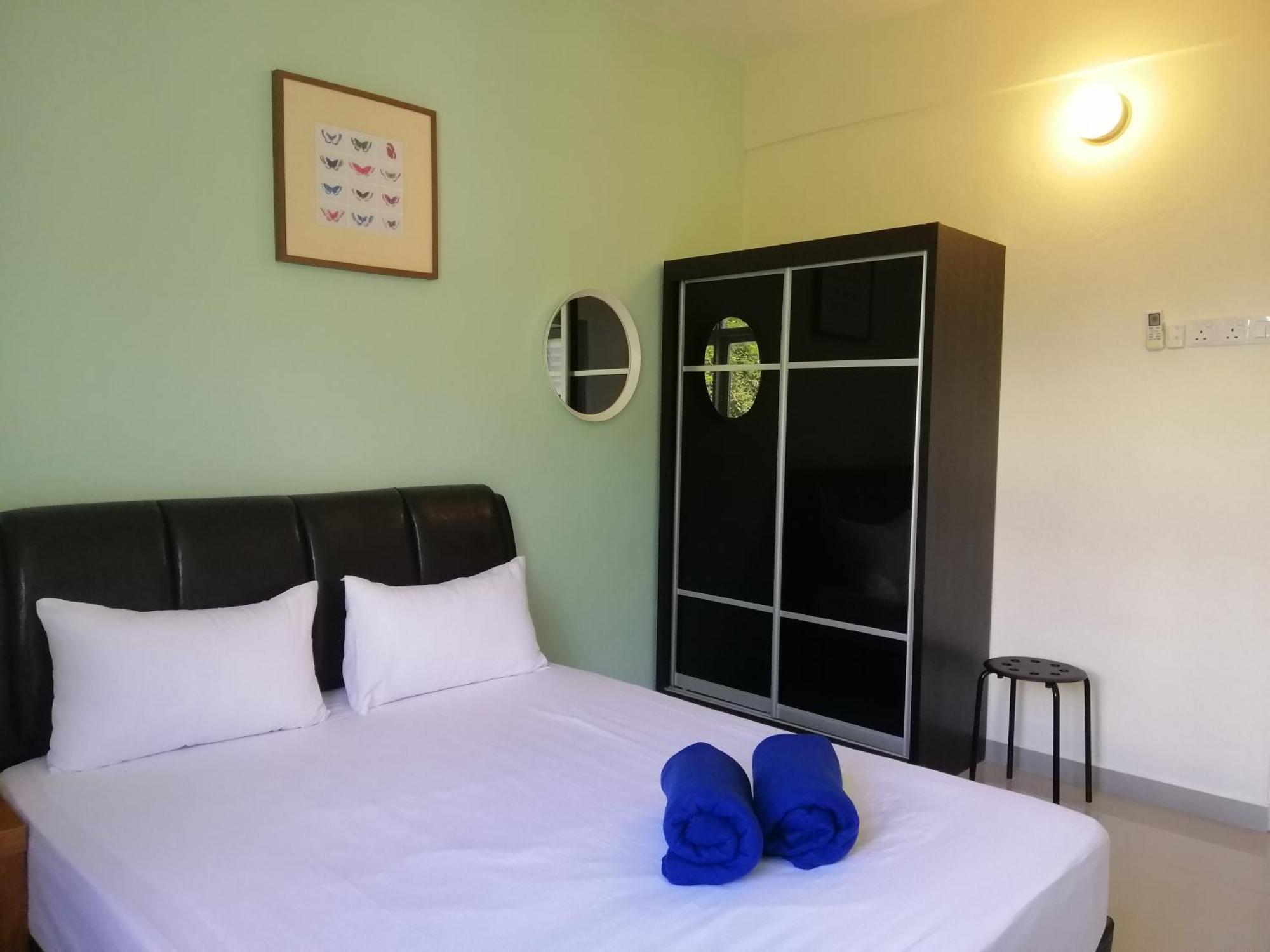 My Cozy Nest - Near Beach バツーフェリンギビーチ 部屋 写真